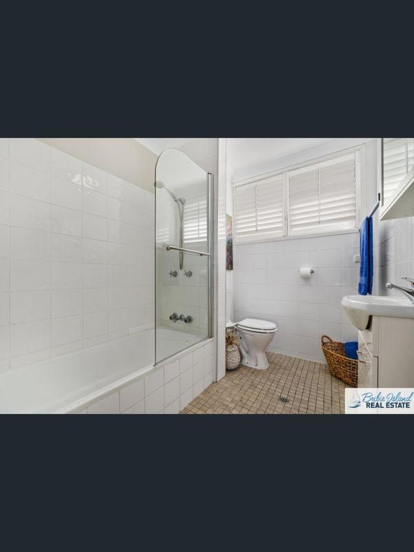 Bribie Island Unit With Pool - Amazing Beaches & Lifestyle! Bongaree Bagian luar foto